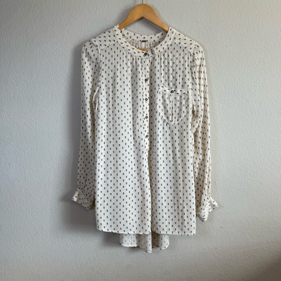 Free People Cream Navy Lightweight Long Sleeve Split Neck Tunic Shirt Top Size S - Picture 2 of 13